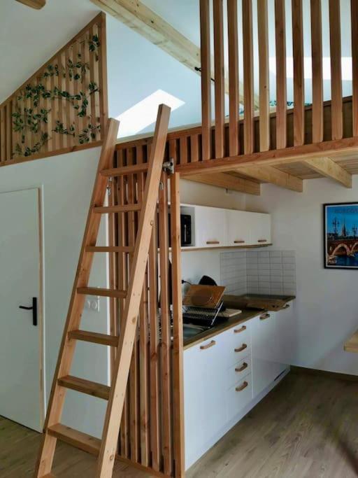 Chalet Cosy Secteur Calme Tram A 120 M Gare Aeroport Cenon Εξωτερικό φωτογραφία